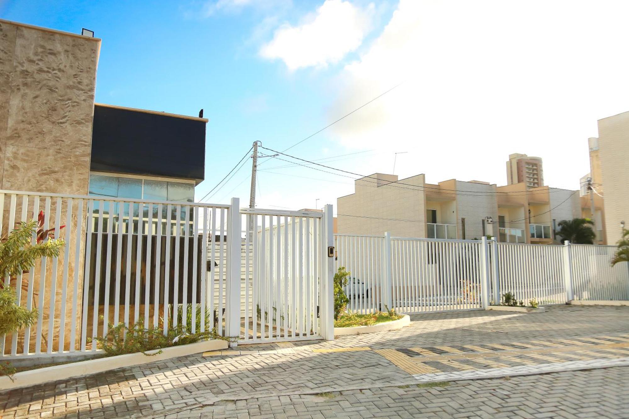 House Aconchegante Ponta Negra Villa Natal Exterior photo